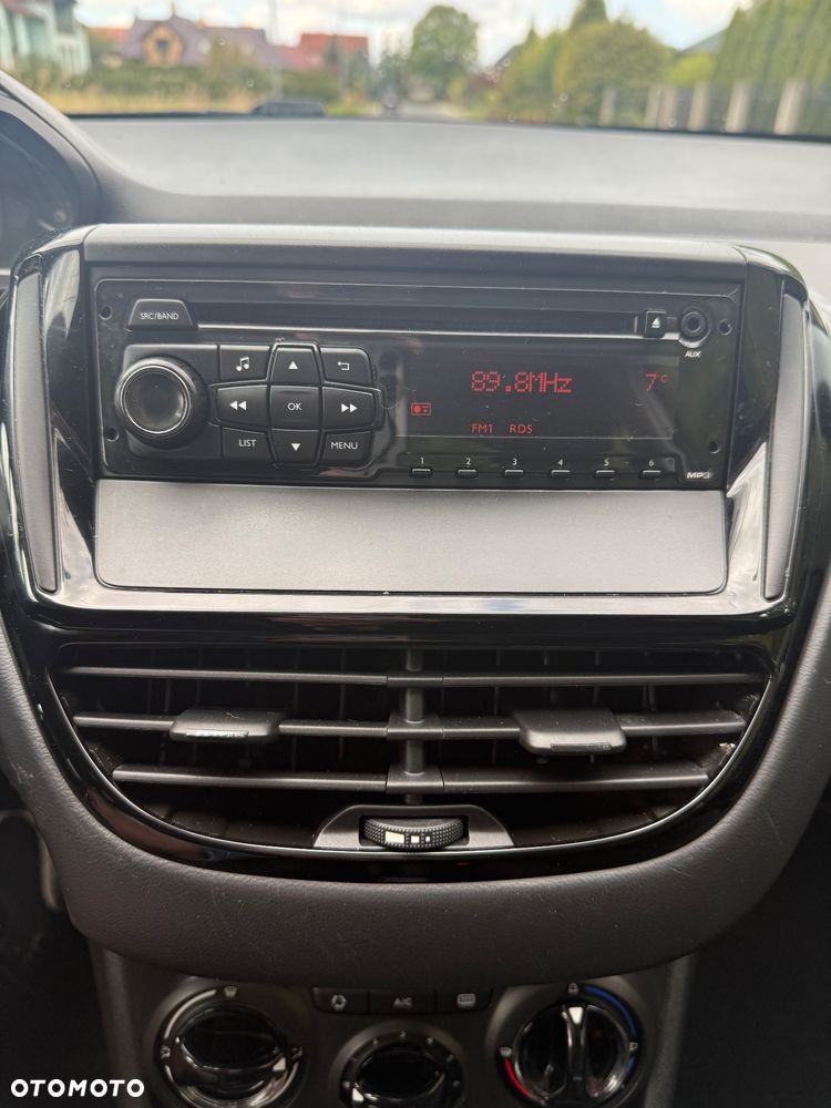 Peugeot 208 PureTech 68 Urban Move - 12