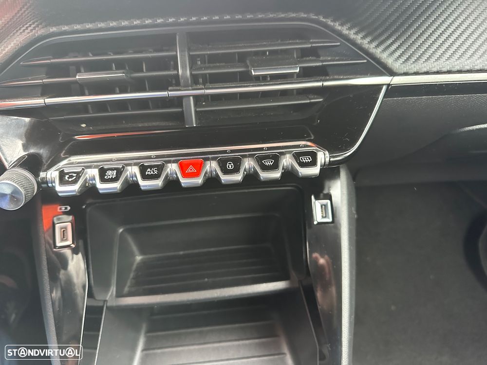 Peugeot 208 1.2 PureTech Allure Pack - 18