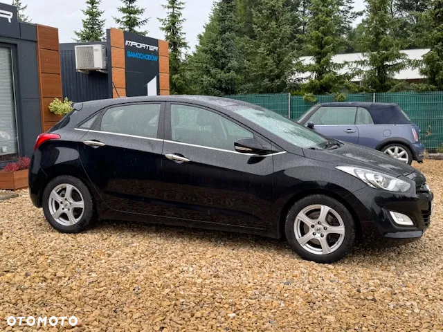 Hyundai i30 - 11