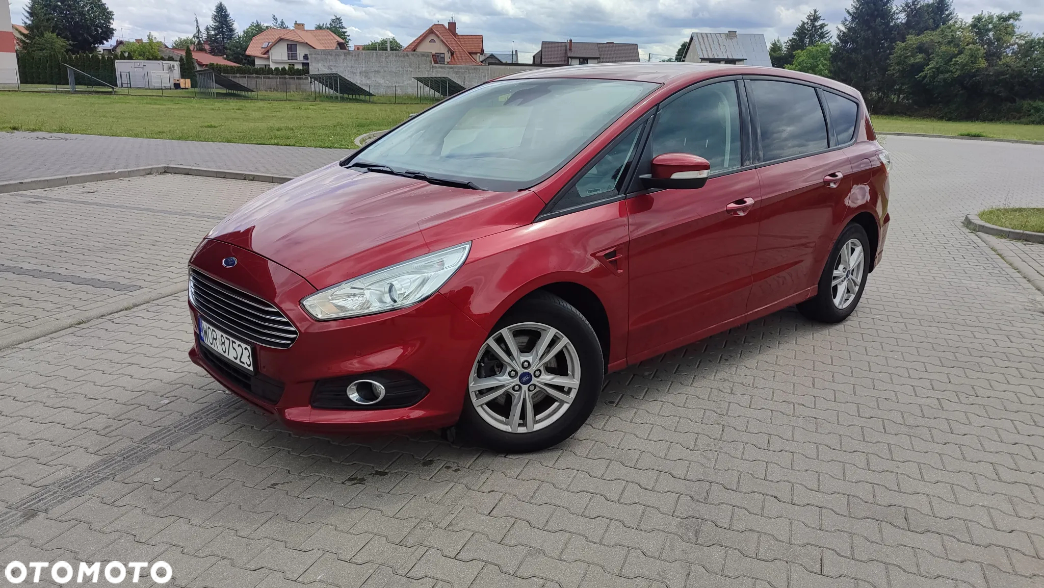 Ford S-Max - 8