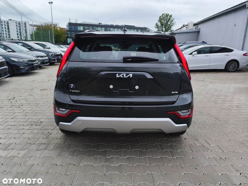 Kia Niro 1.6 GDI Hybrid M - 6