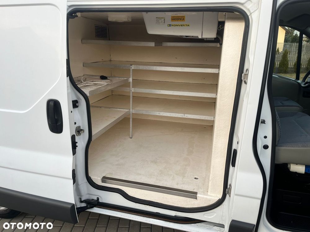 Renault TRAFIC LONG CHŁODNIA PLUS ZASILANIE STACJONRANE SPRAWNA 100% - 14