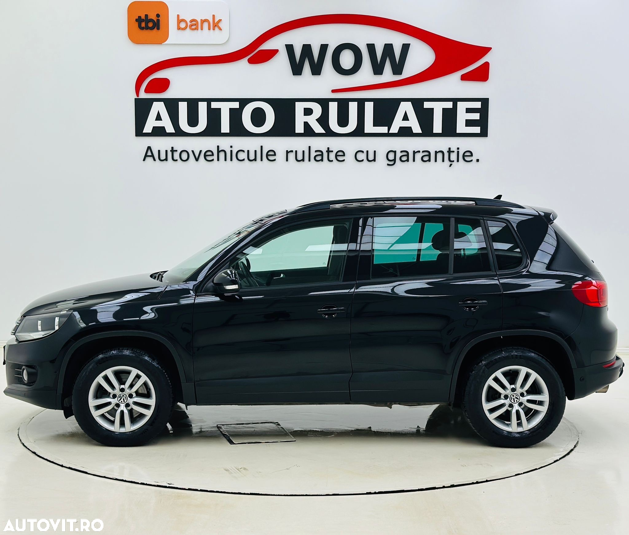 Volkswagen Tiguan - 11