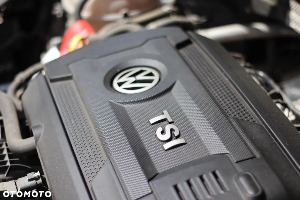 Volkswagen Passat 1.8 TSI BMT Highline DSG - 27