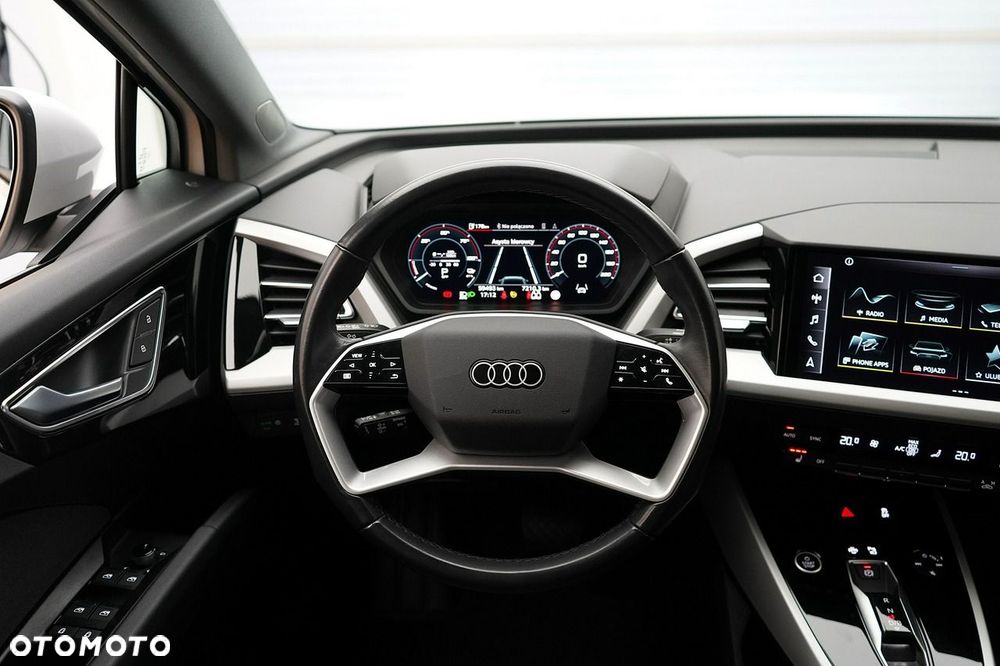 Audi Q4 e-tron - 21