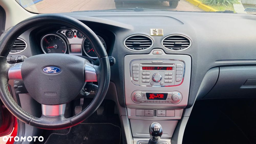 Ford Focus 1.6 Gold X - 2