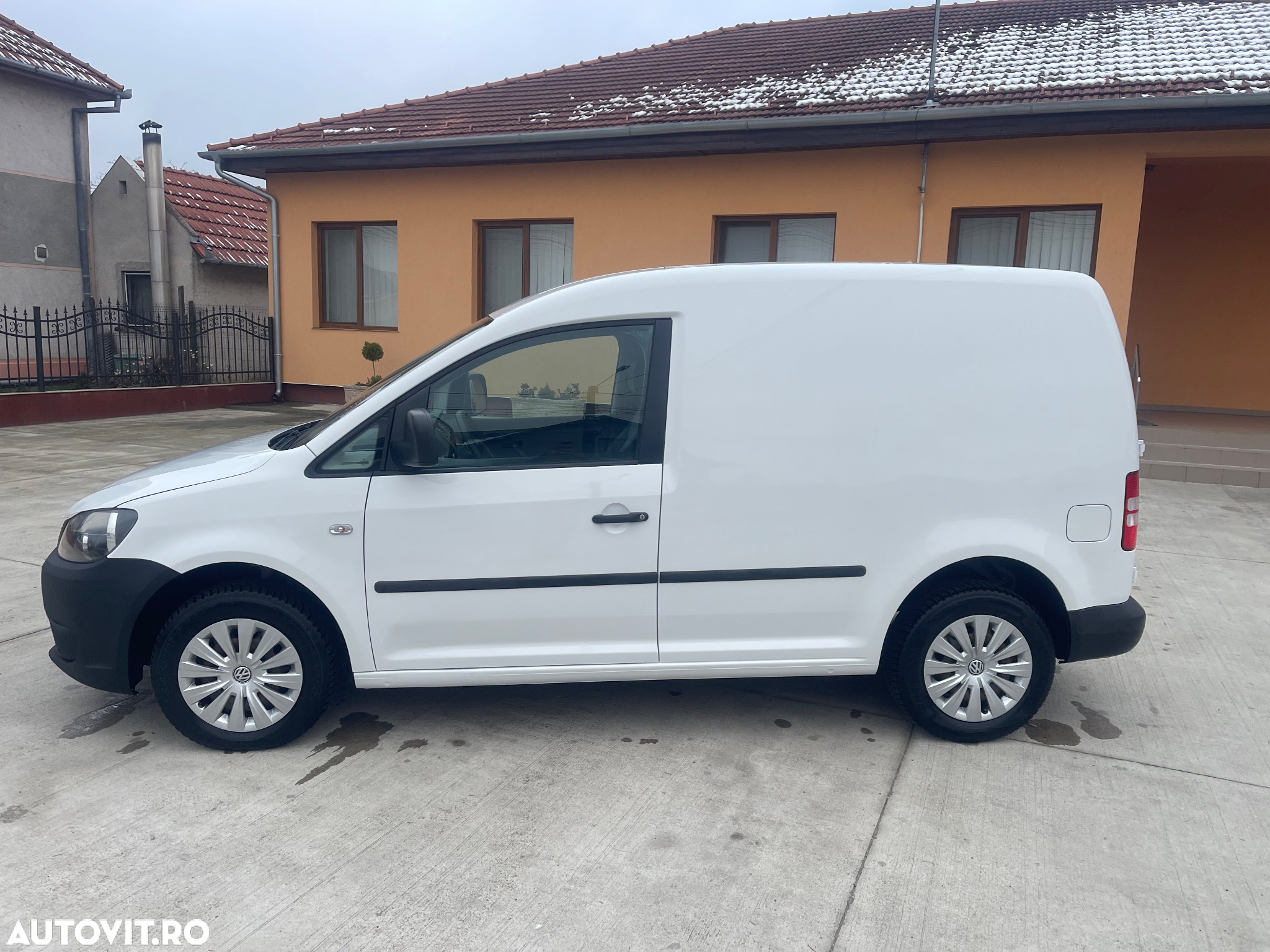 Volkswagen Caddy 1.6 TDI - 38