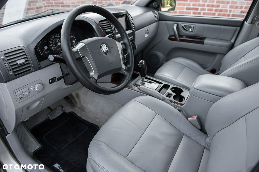 Kia Sorento 3.5 V6 - 6