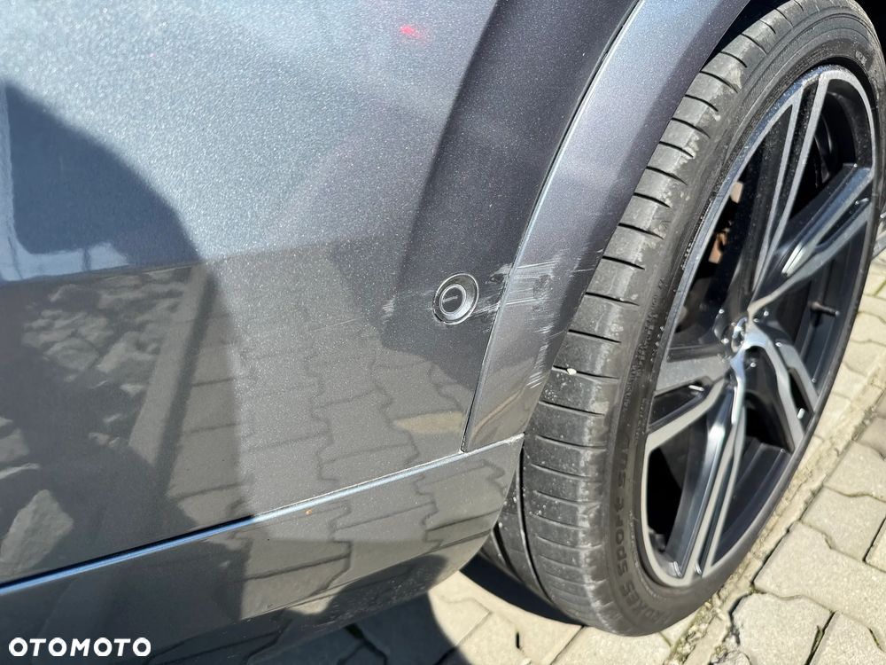 Volvo XC 90 D5 AWD R-Design 7os - 31