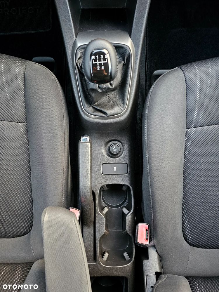Chevrolet Aveo 1.4 16V LT EU5 - 18