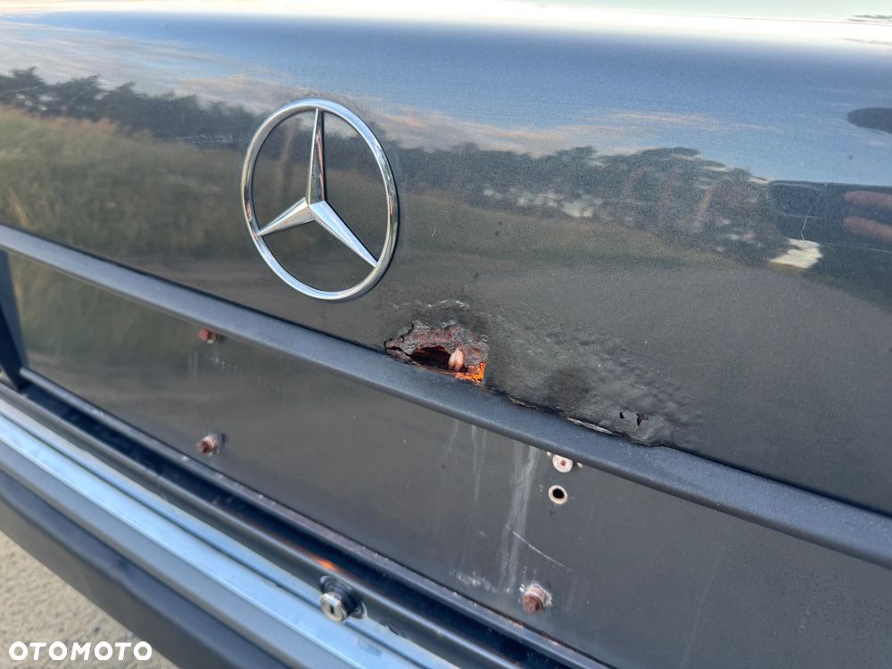 Mercedes-Benz W124 (1984-1993) - 11
