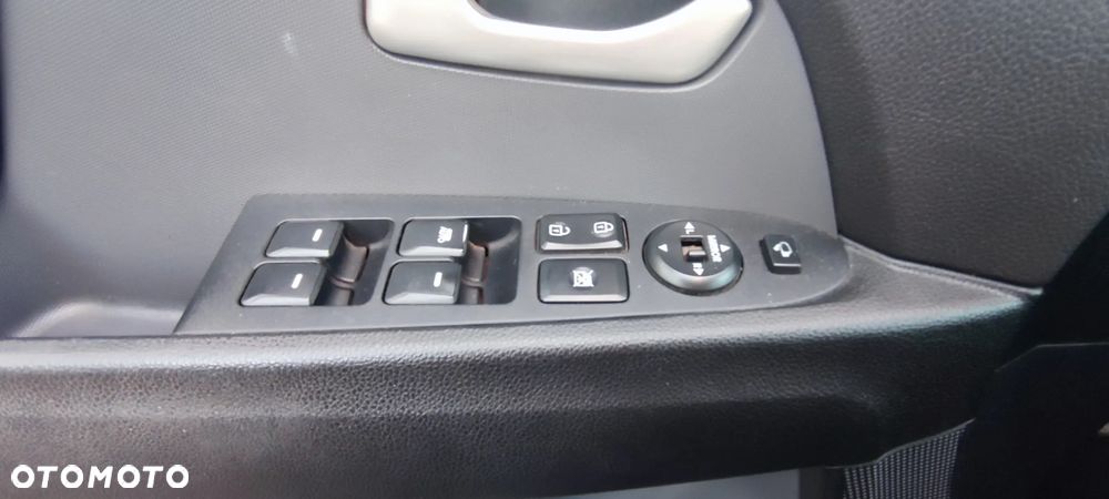 Kia Sportage 1.7 CRDI XL 2WD - 18