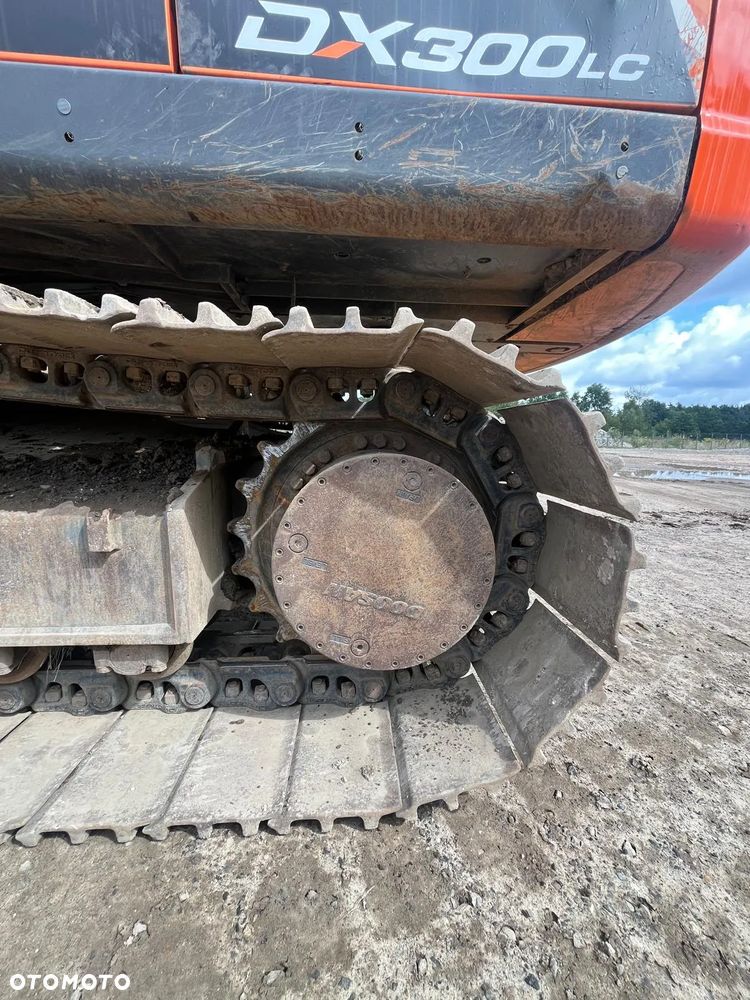 Doosan DX 300 LC -7   KOPARKA GĄSIENICOWA - 18