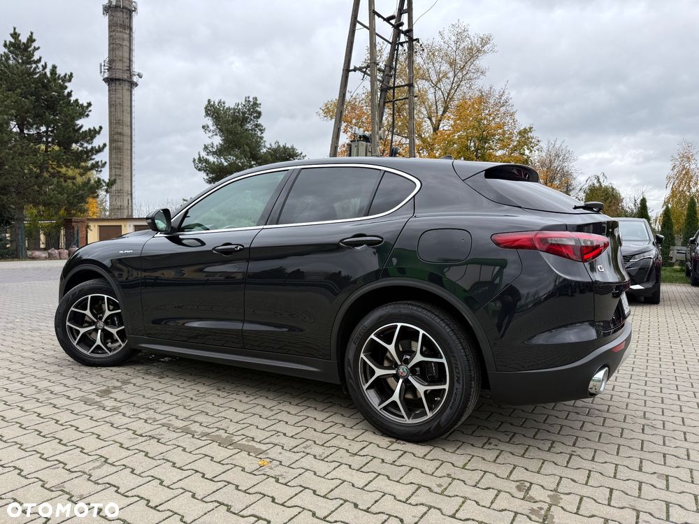 Alfa Romeo Stelvio 2.0 Turbo 16V AT8-Q4 Super - 6