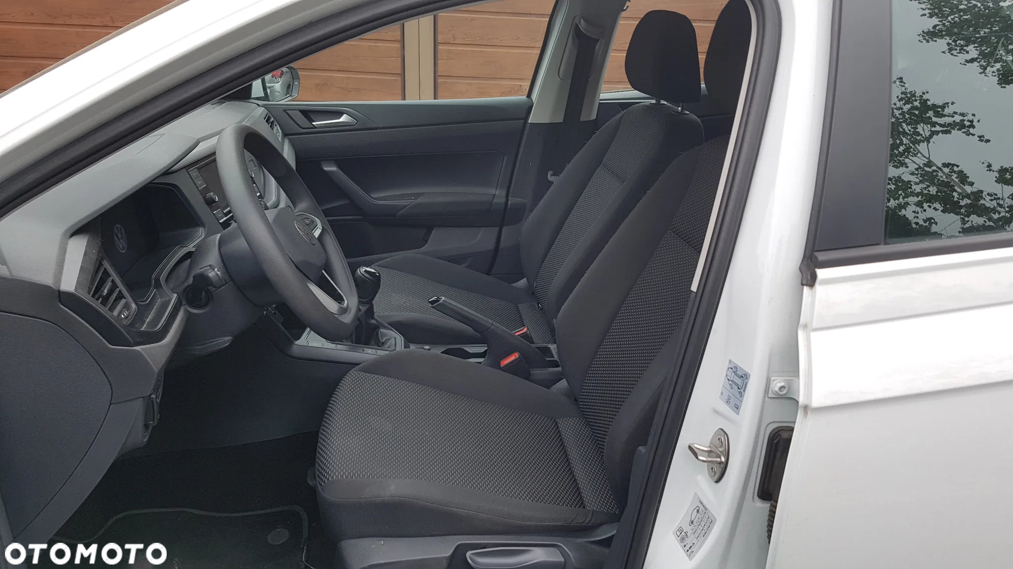 Volkswagen Polo 1.0 Comfortline - 5