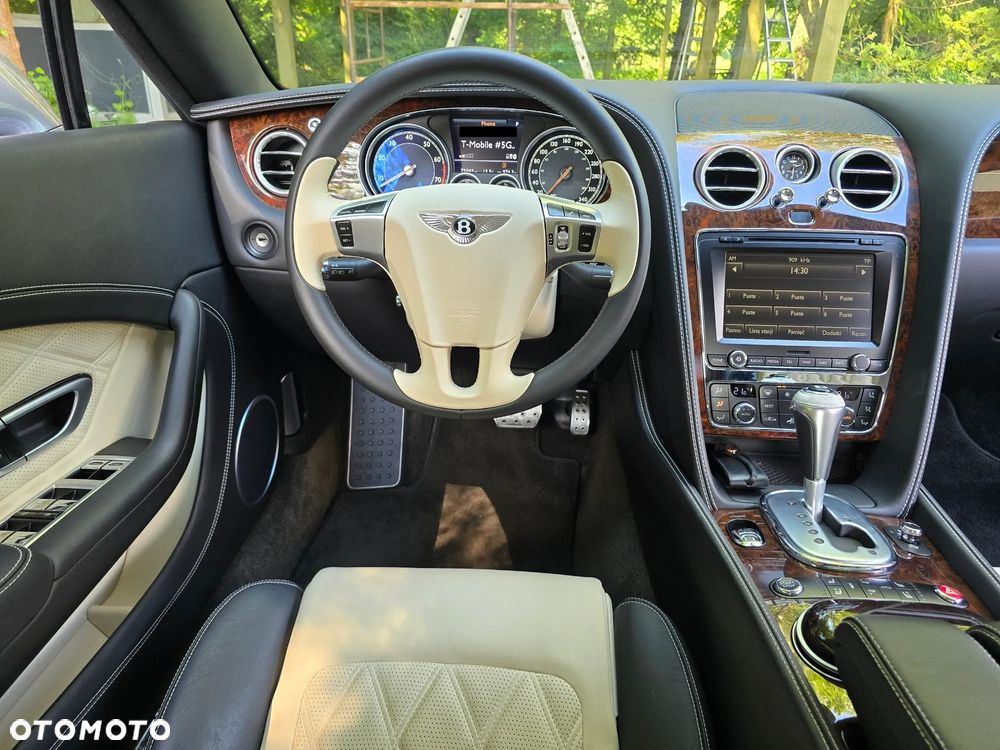 Bentley Continental GT - 29