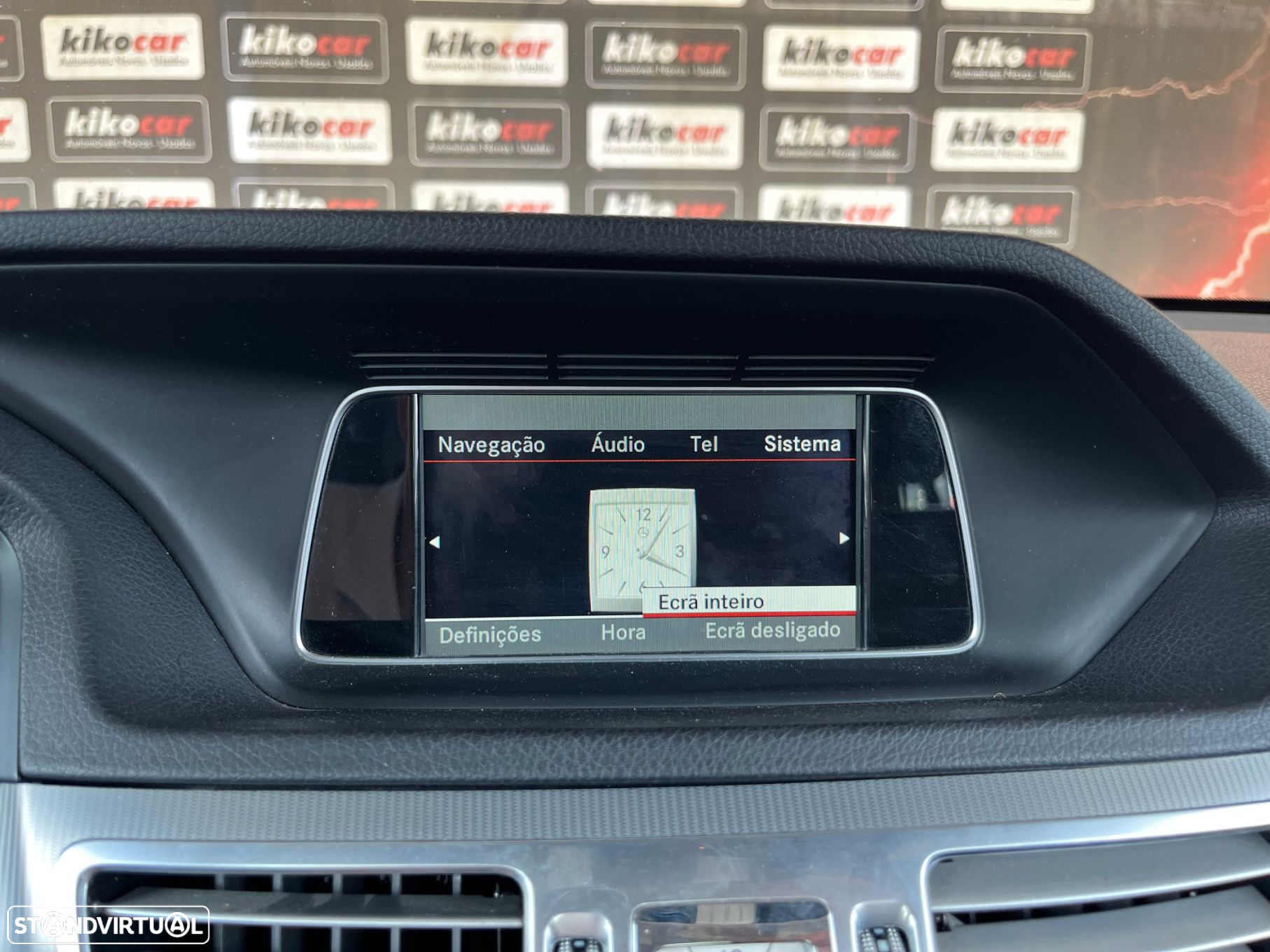 Mercedes-Benz E 300 Bluetec Hybrid Avantgarde - 37