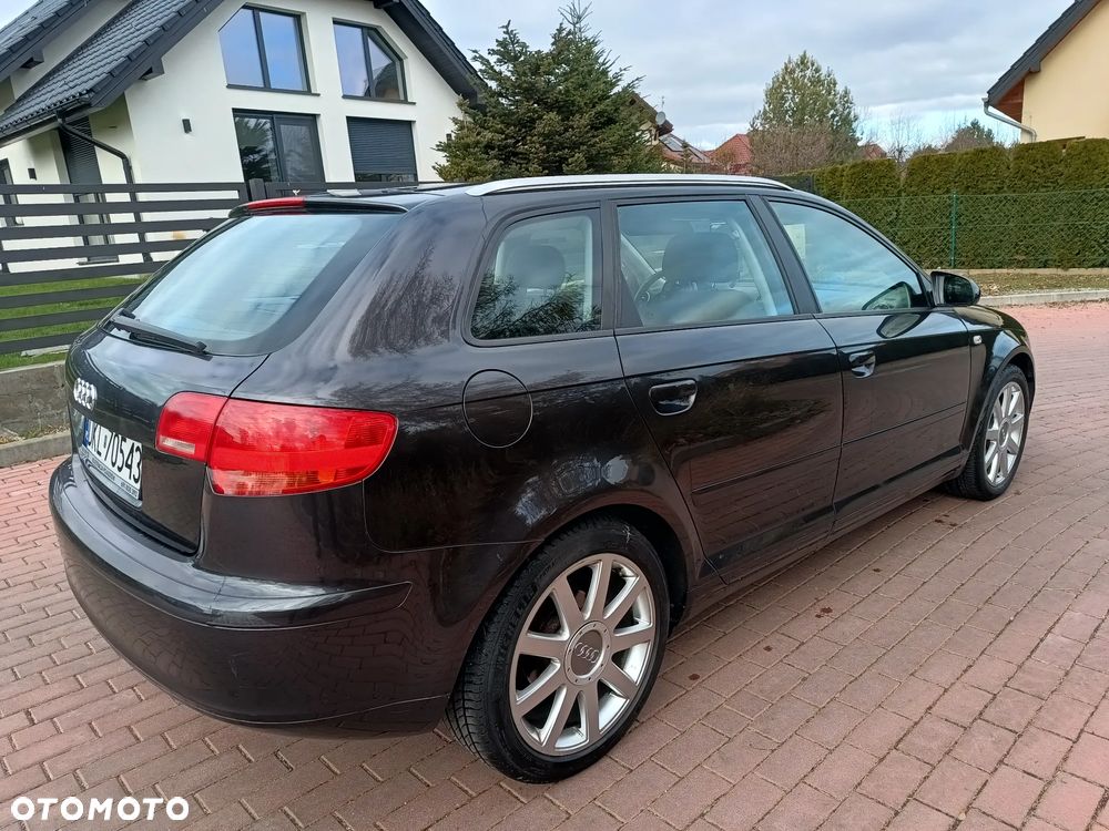 Audi A3 Sportback 2.0 TDI Ambiente - 8
