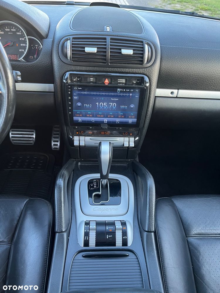 Porsche Cayenne S Tiptronic - 16