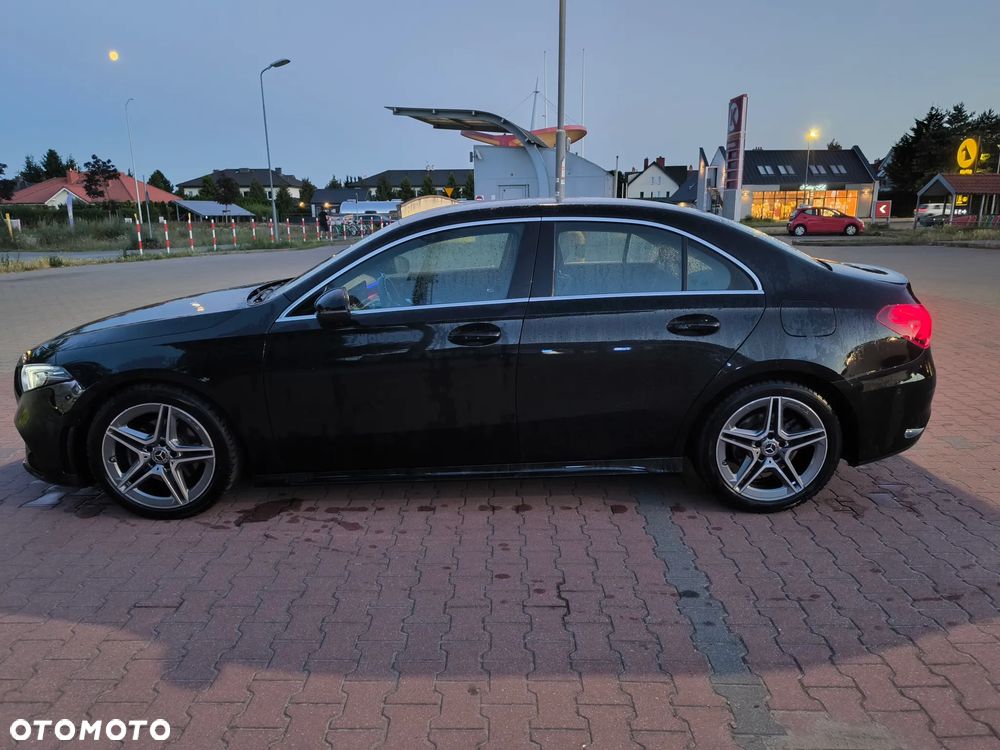 Mercedes-Benz Klasa A 200 AMG Line 7G-DCT - 8