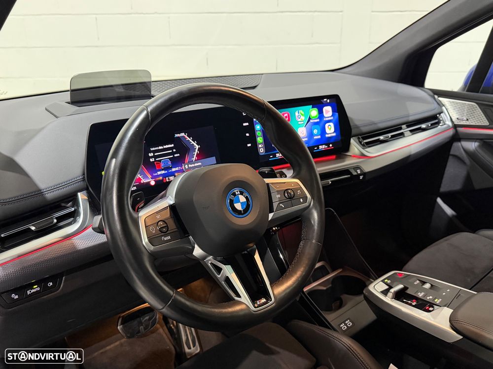 BMW 225xe Active Tourer - 28