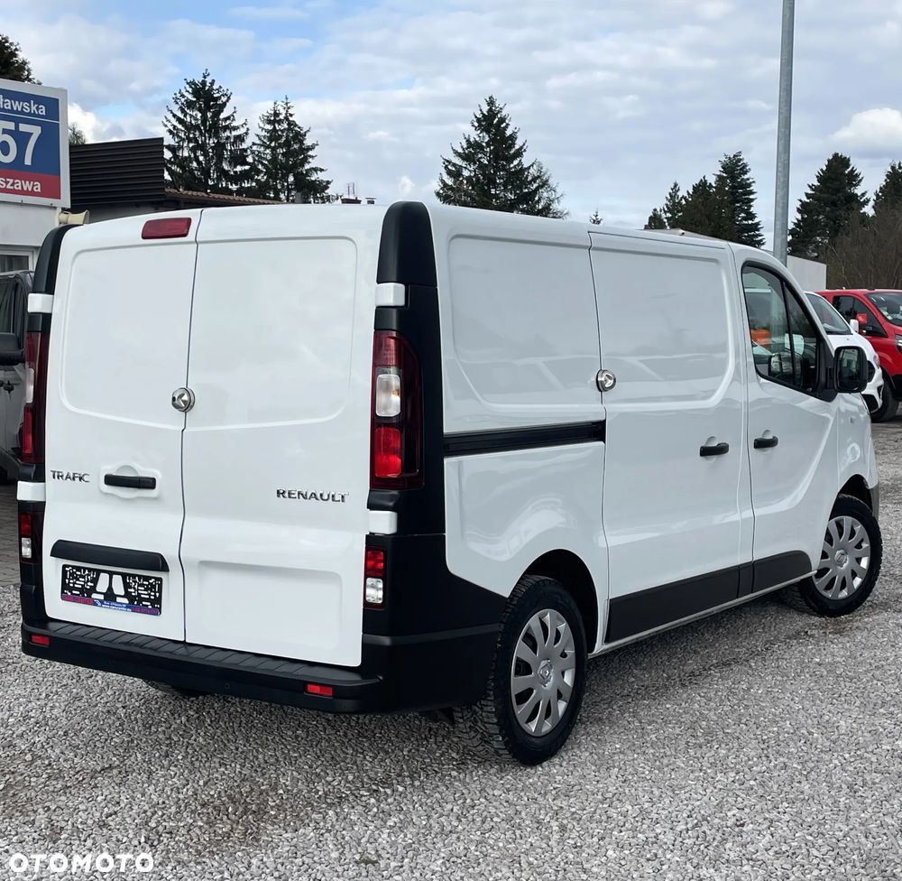Renault Trafic - 2