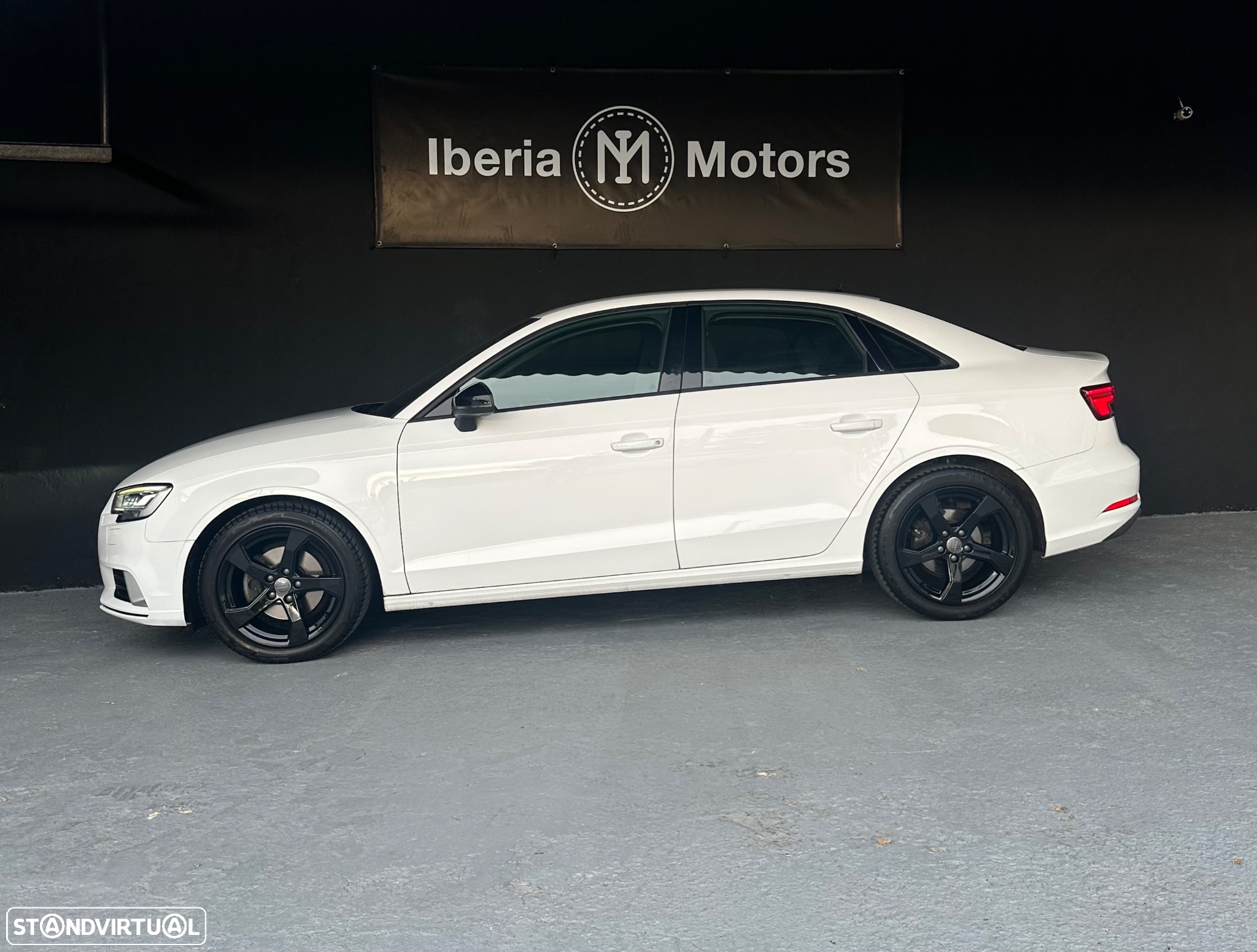 Audi A3 Limousine 30 TFSI Design - 5