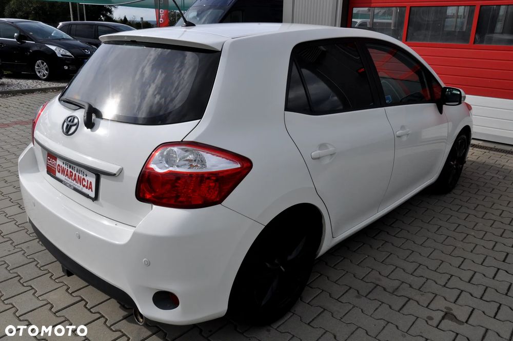 Toyota Auris 1.6 Edition - 16