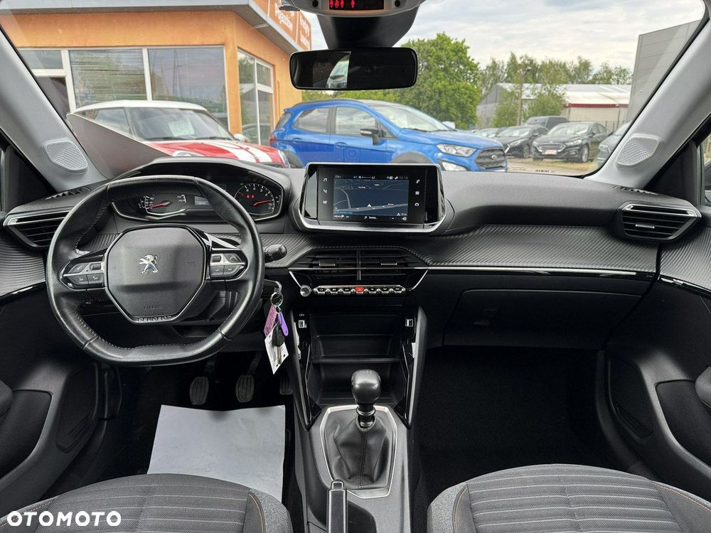 Peugeot 208 PureTech 100 Style - 23