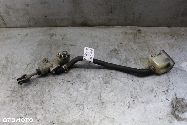 Suzuki GSX 750 Inazuma Pompa hamulcowa tył tylna pompka