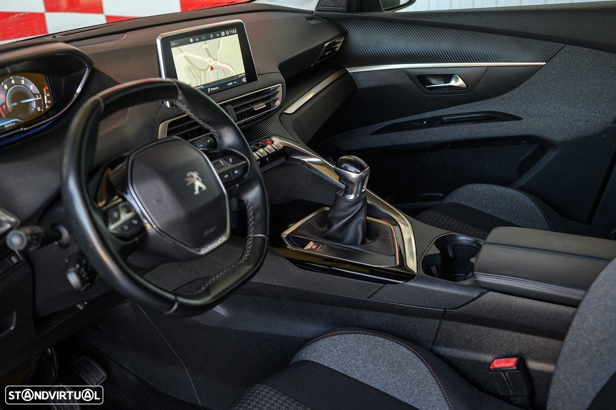 Peugeot 5008 1.2 PureTech Active - 21