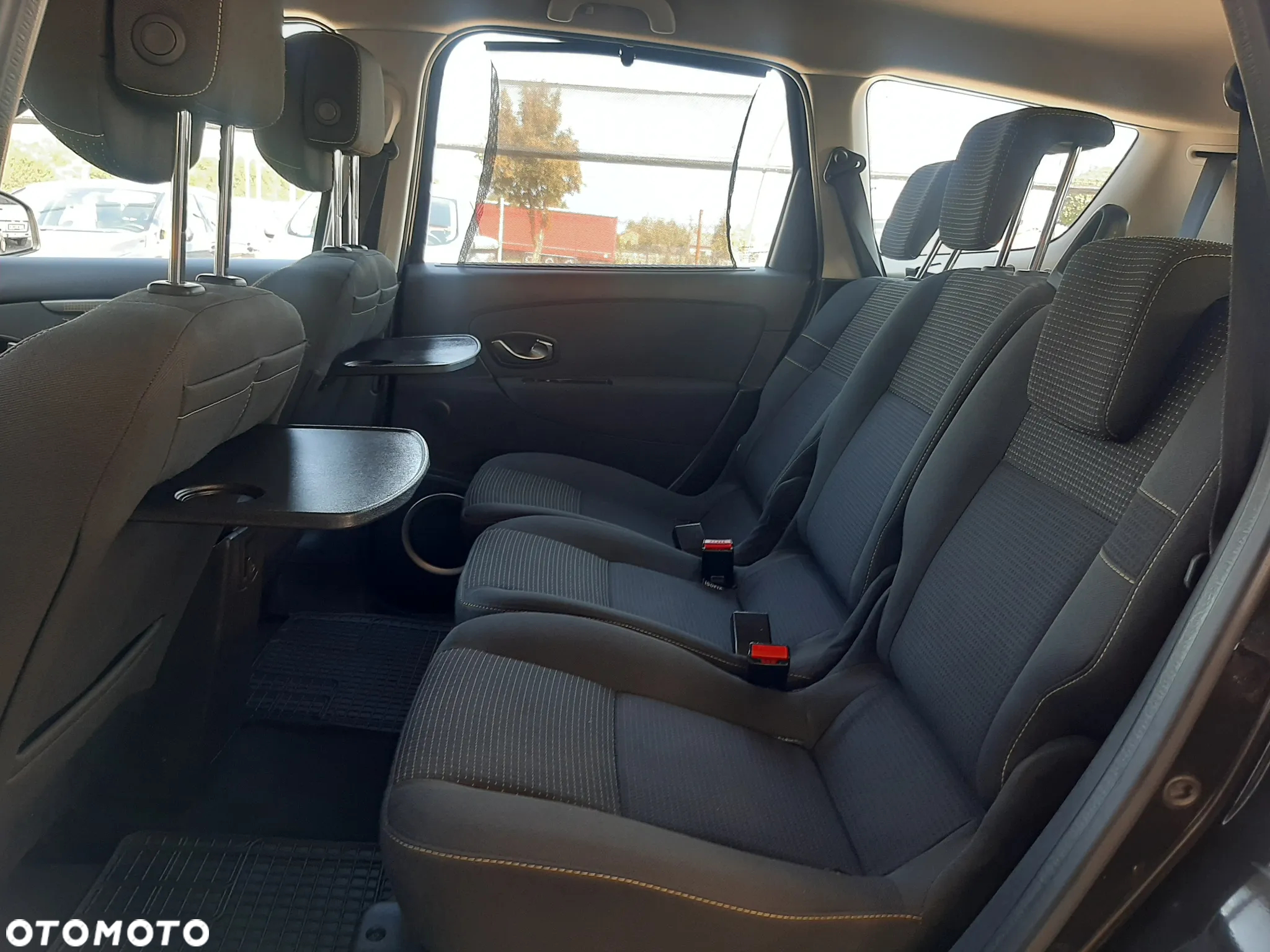 Renault Grand Scenic Gr 1.4 16V TCE Bose Edition - 14