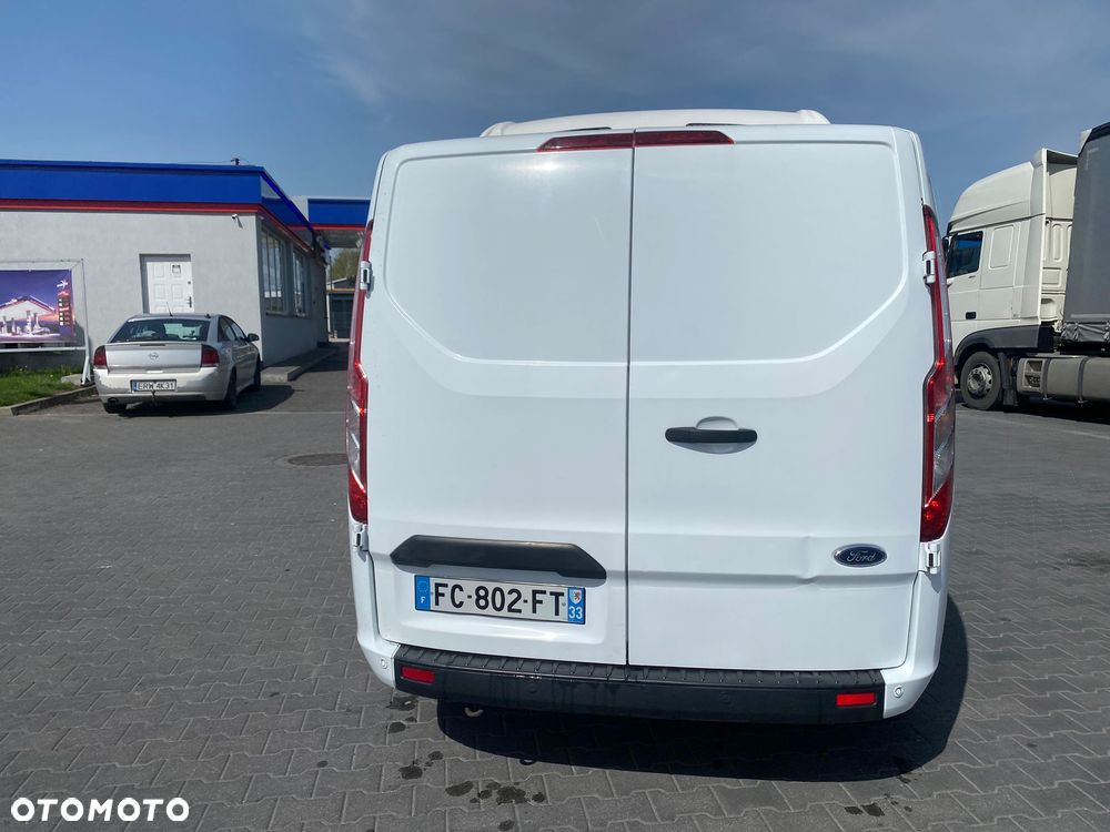 Ford Transit Custom - 5