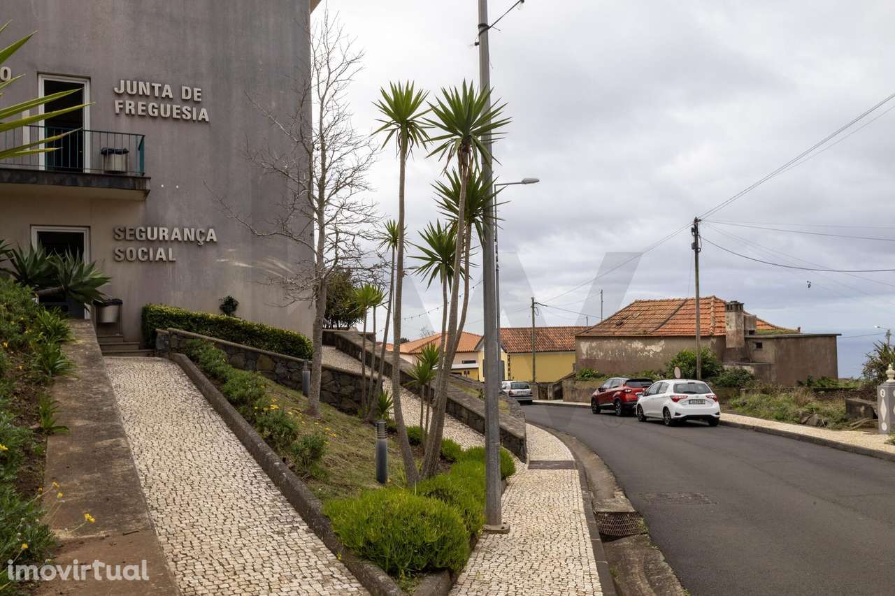 Moradia em pedra para recuperar | Ponta do Pargo - Grande imagem: 5/20