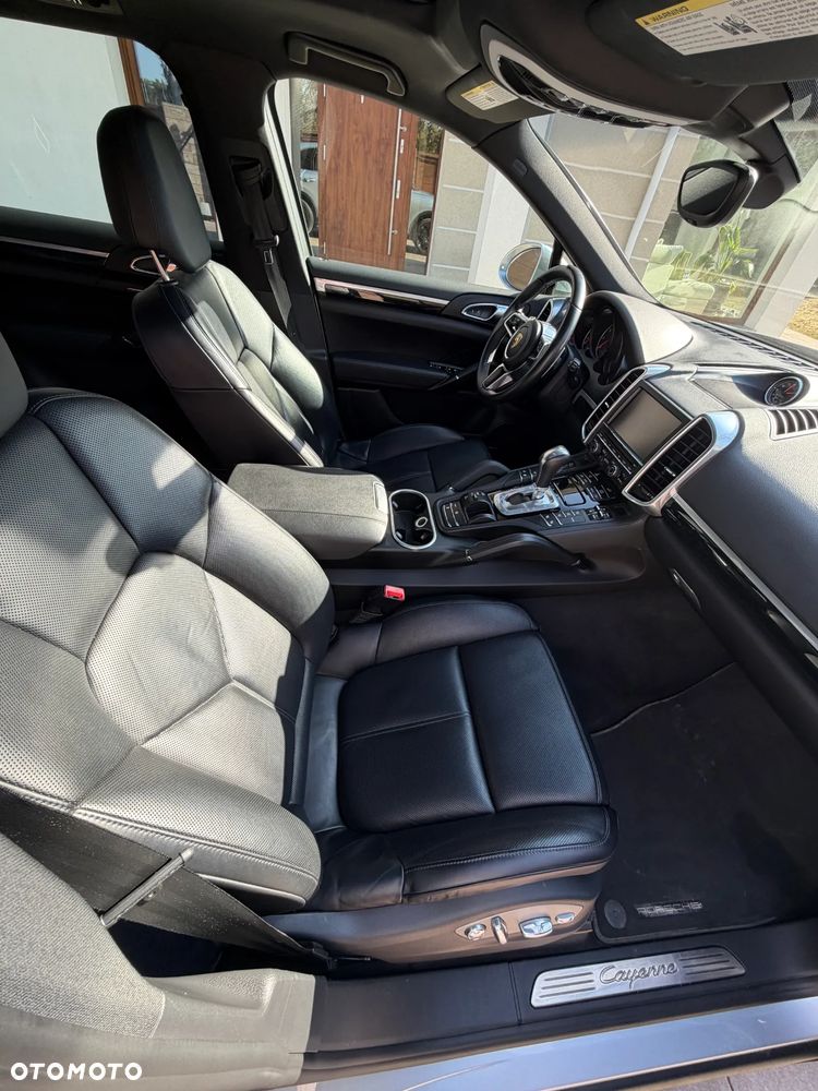 Porsche Cayenne Tiptronic S - 15