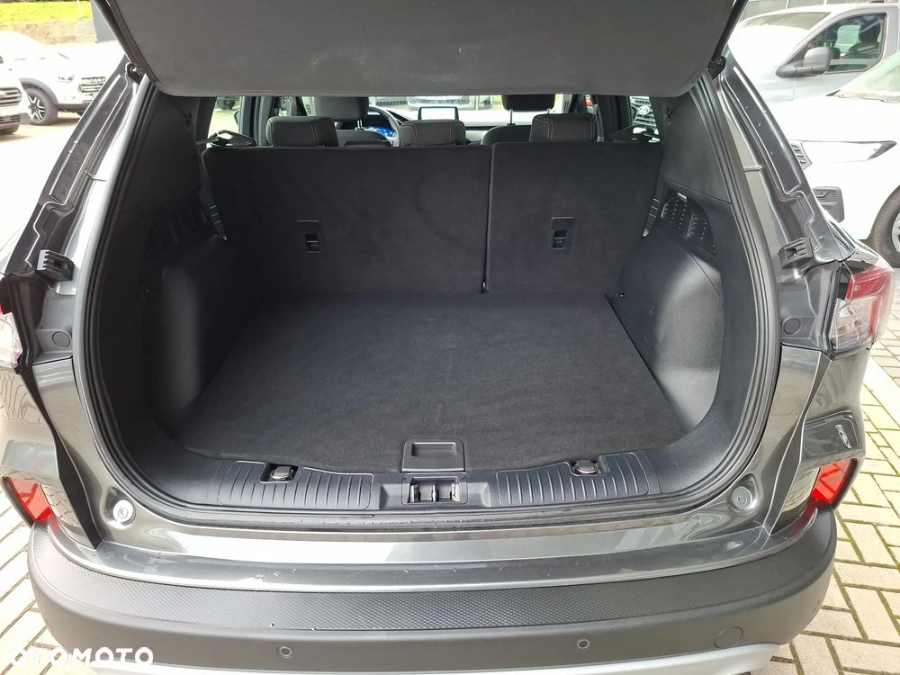 Ford Kuga 2.5 FHEV FWD Titanium - 12