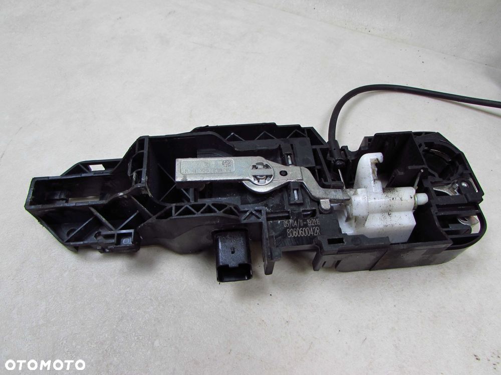 RENAULT MEGANE III 08-16 ZAMEK DRZWI PRAWY PRZOD 806060042R - 4