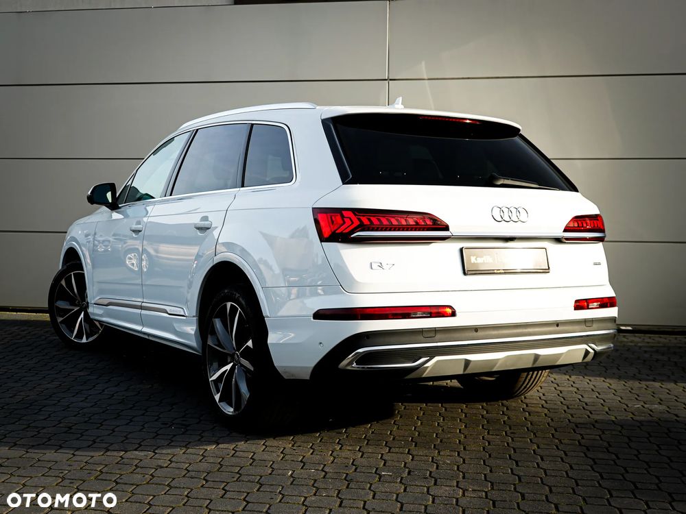 Audi Q7 55 TFSI quattro tiptronic S line - 2
