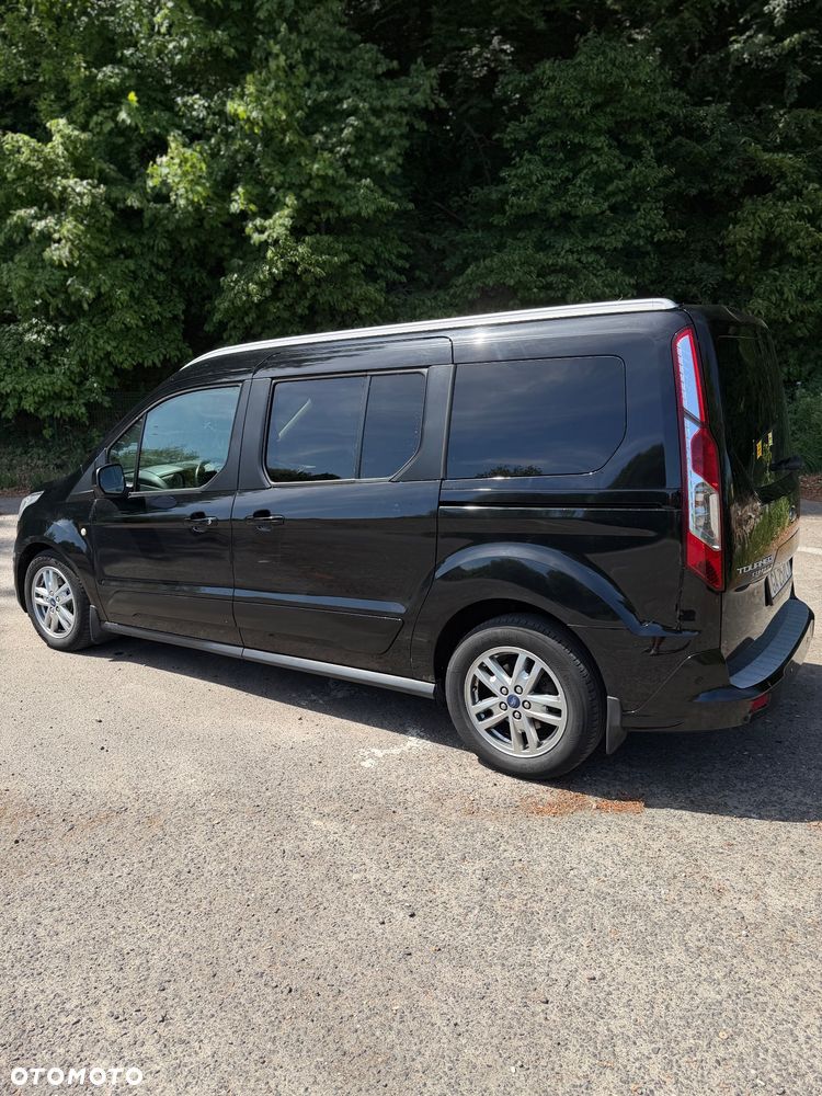 Ford Tourneo Connect - 10