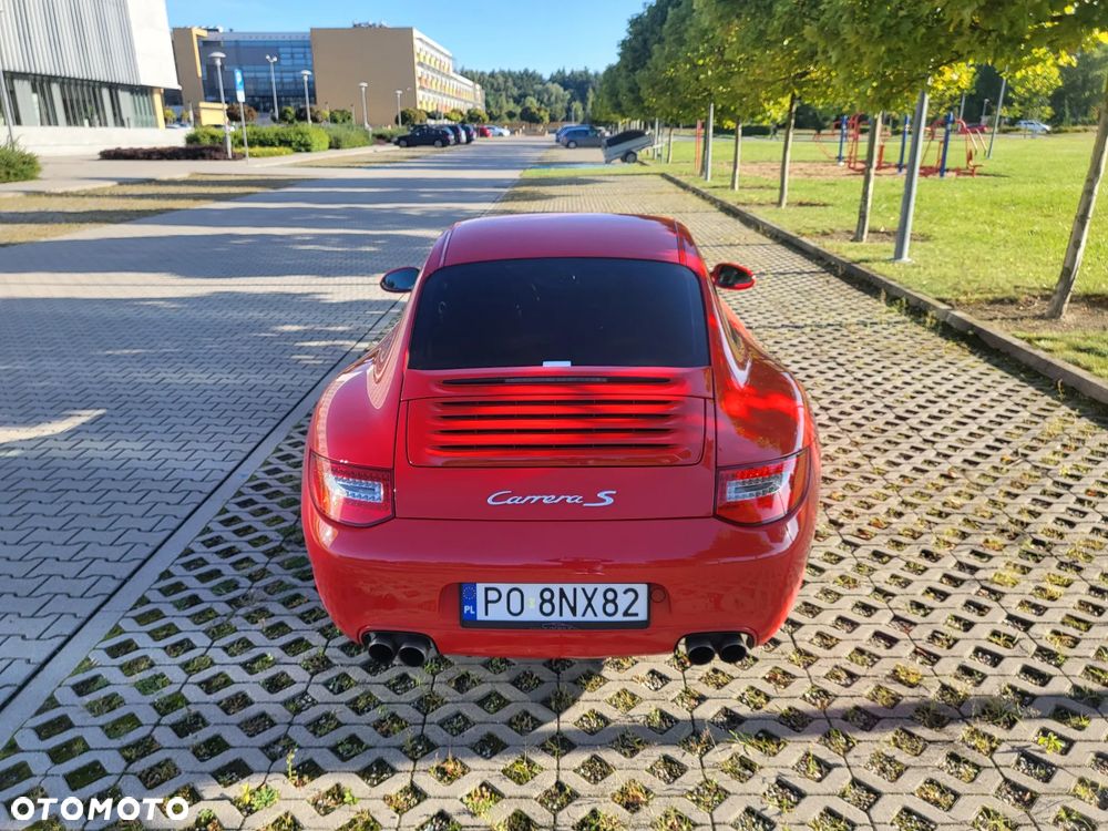 Porsche 911 Carrera S PDK - 25