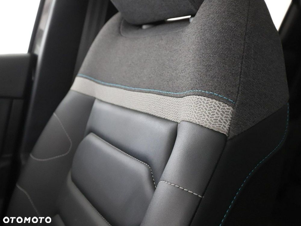 Citroën C4 1.2 PureTech Shine S&S EAT6 - 32