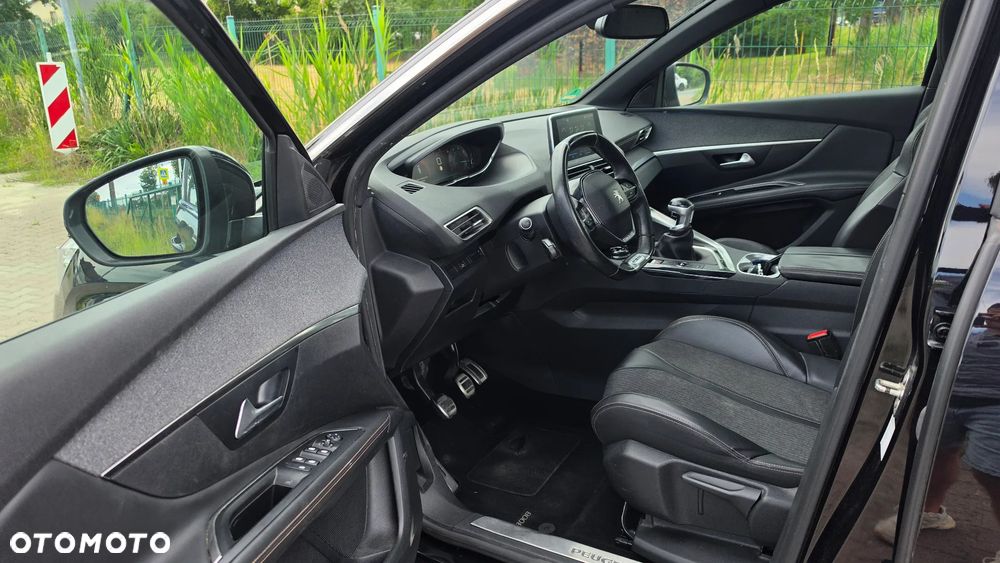 Peugeot 3008 - 5