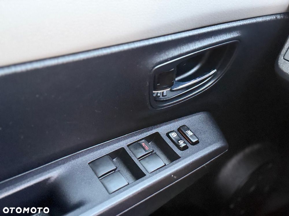 Toyota Yaris 1.33 VVT-i Multidrive S Edition - 36