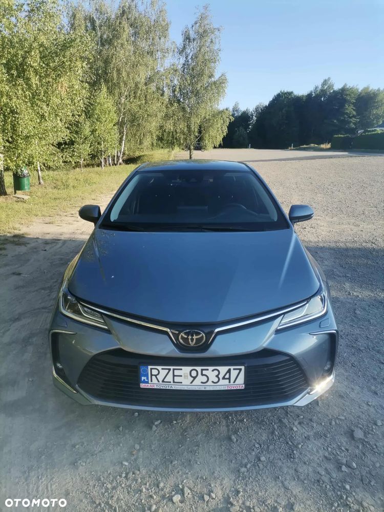 Toyota Corolla - 2
