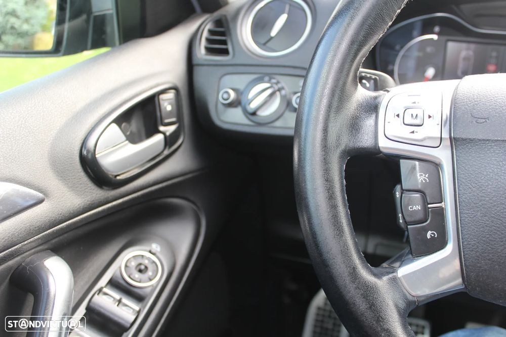 Ford S-Max 2.0 TDCi DPF Titanium - 14