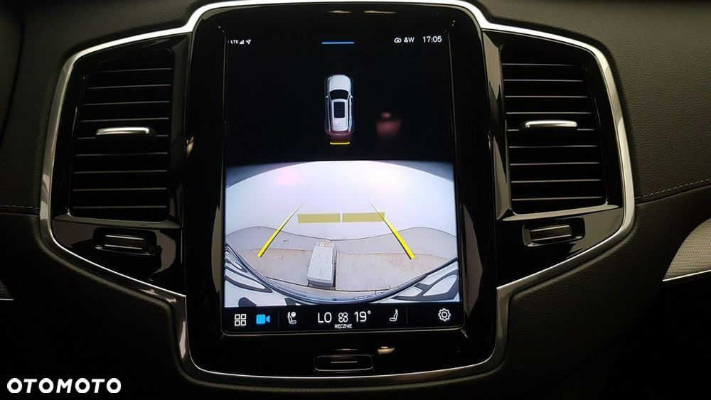 Volvo XC 90 - 20
