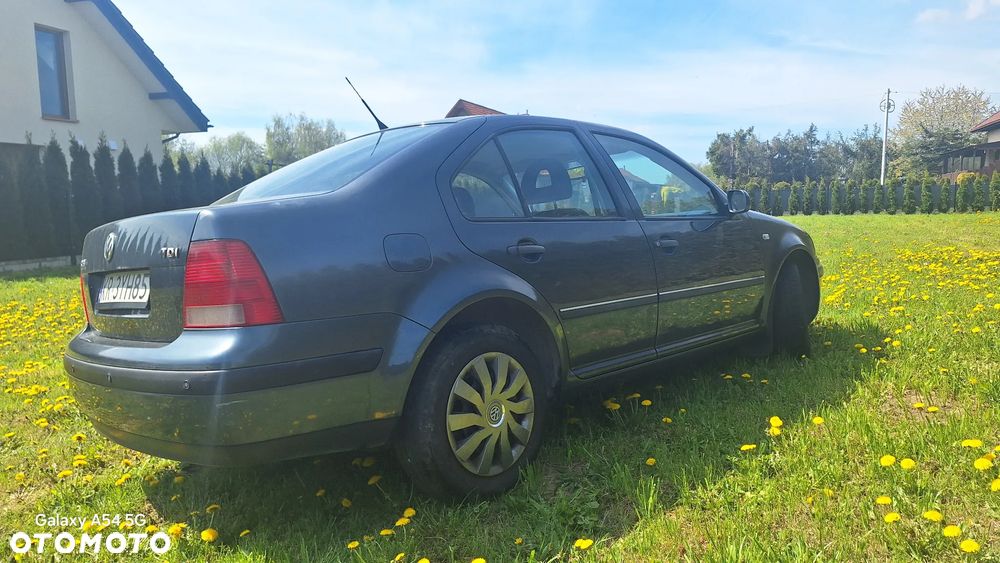 Volkswagen Bora 1.9 TDI - 7