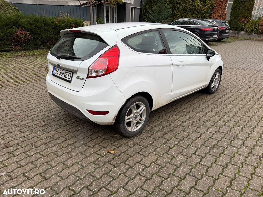 Ford Fiesta 1.5 TDCi St&St SYNC Edition - 5
