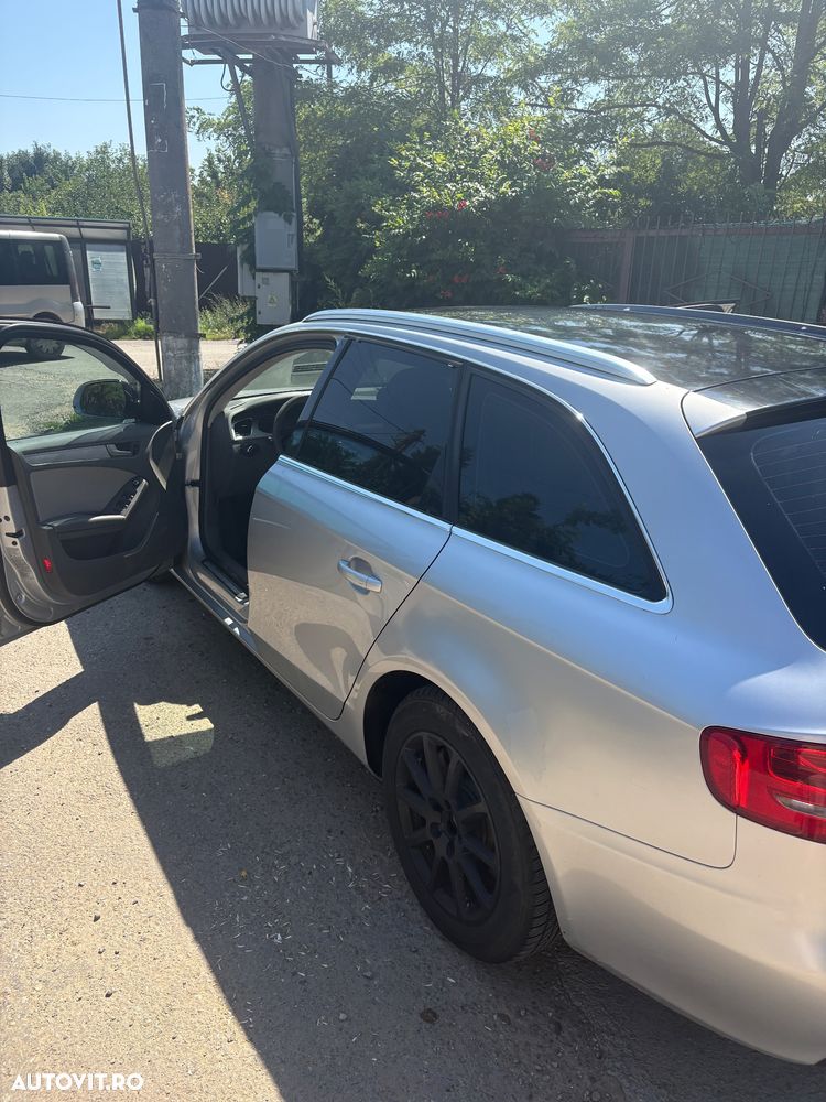 Audi A4 Avant 2.0 TDI Multitronic - 8