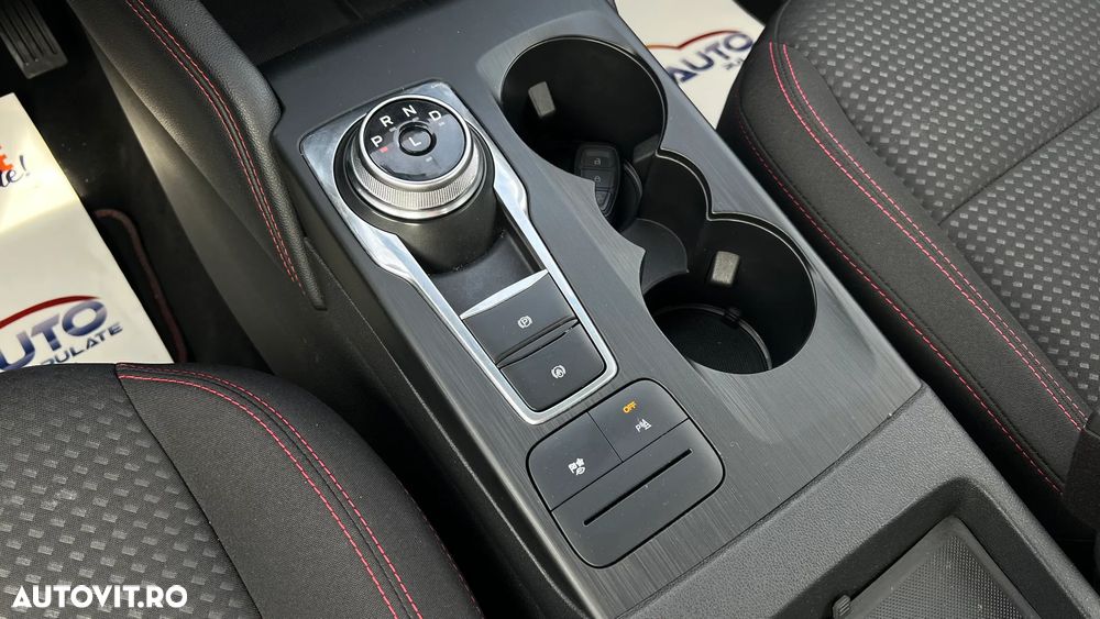 Ford Kuga 2.5 Duratec FHEV AWD ST Line - 13